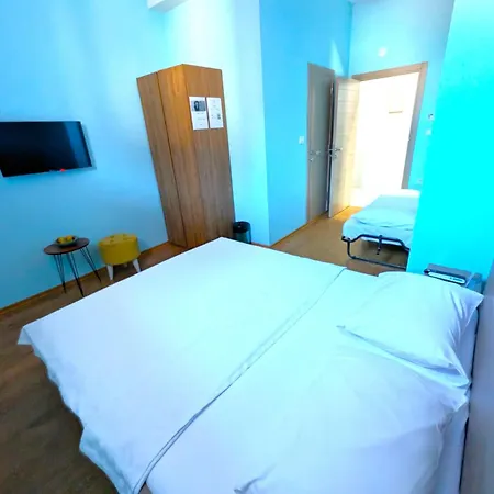 Hotel Easy
