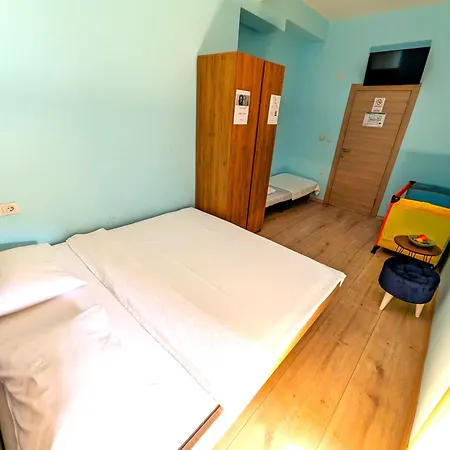 Hotel Easy